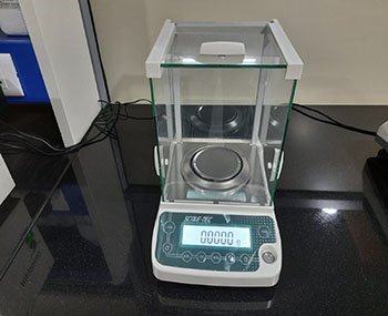Analytical Balance